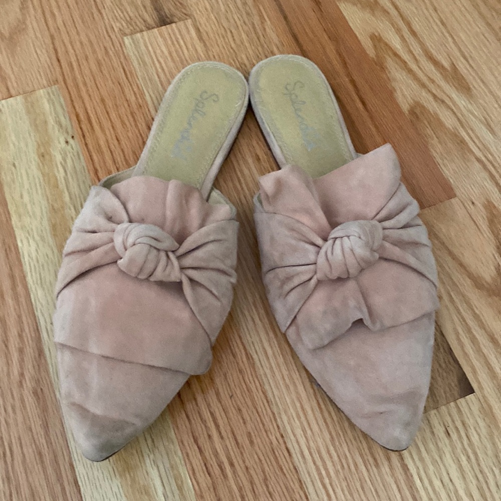 SPLENDID pale pink suede pointed toe mules